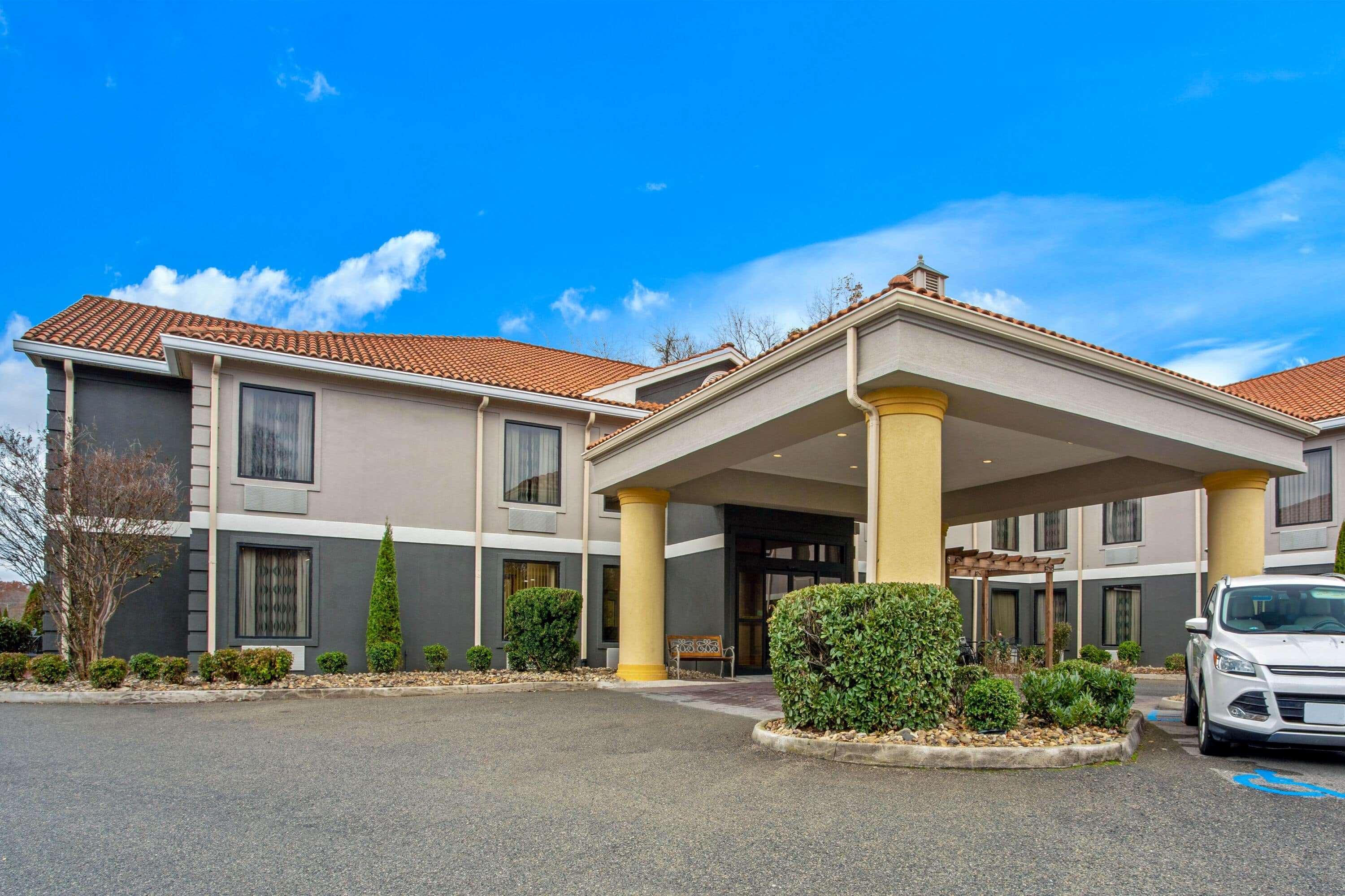 La Quinta Inn By Wyndham Radford Eksteriør bilde