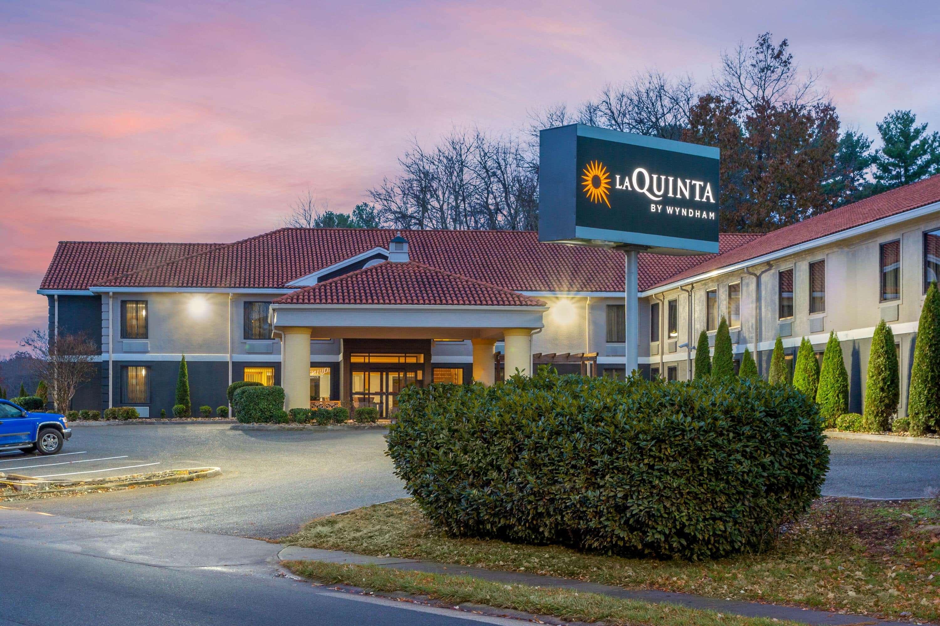 La Quinta Inn By Wyndham Radford Eksteriør bilde