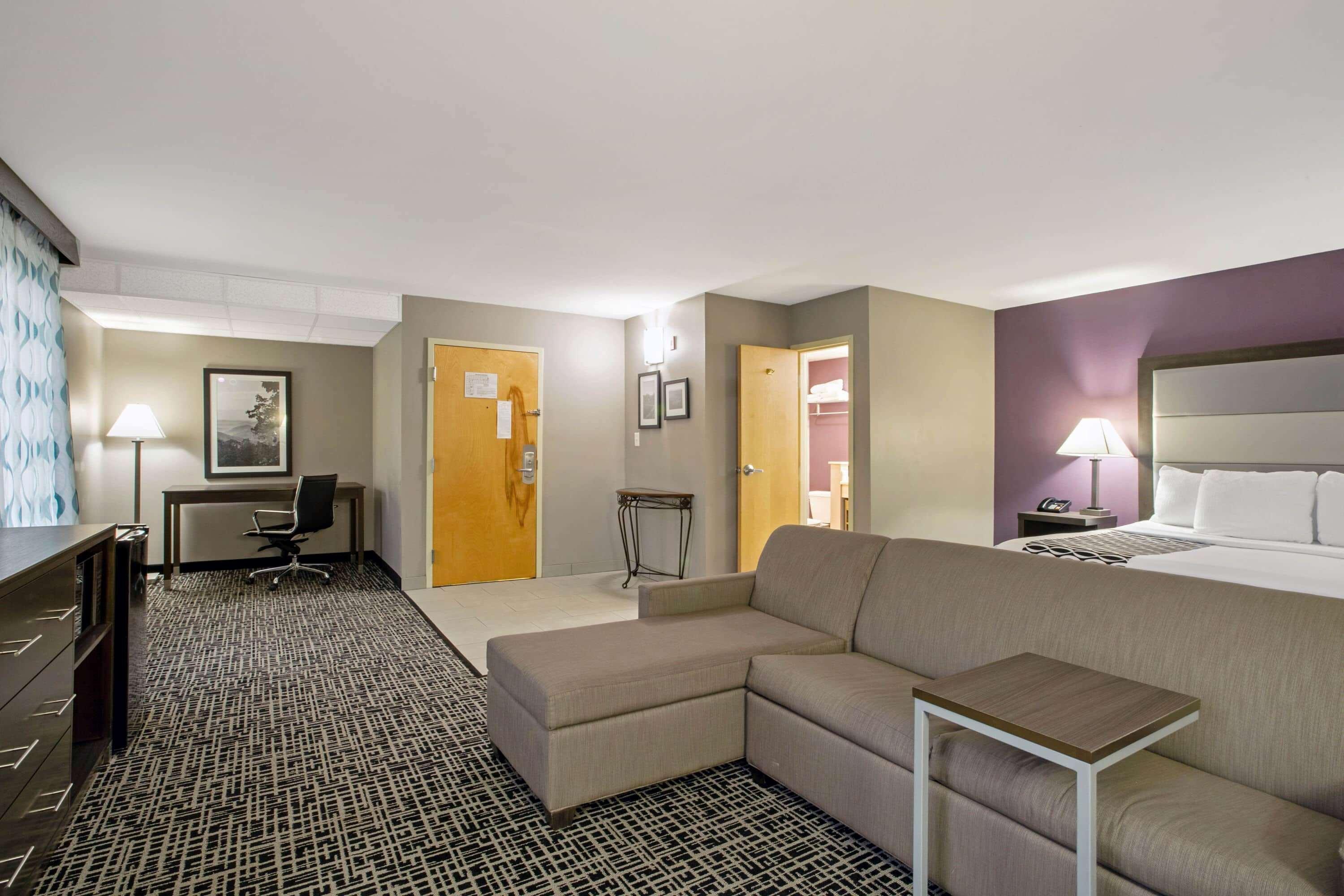 La Quinta Inn By Wyndham Radford Eksteriør bilde