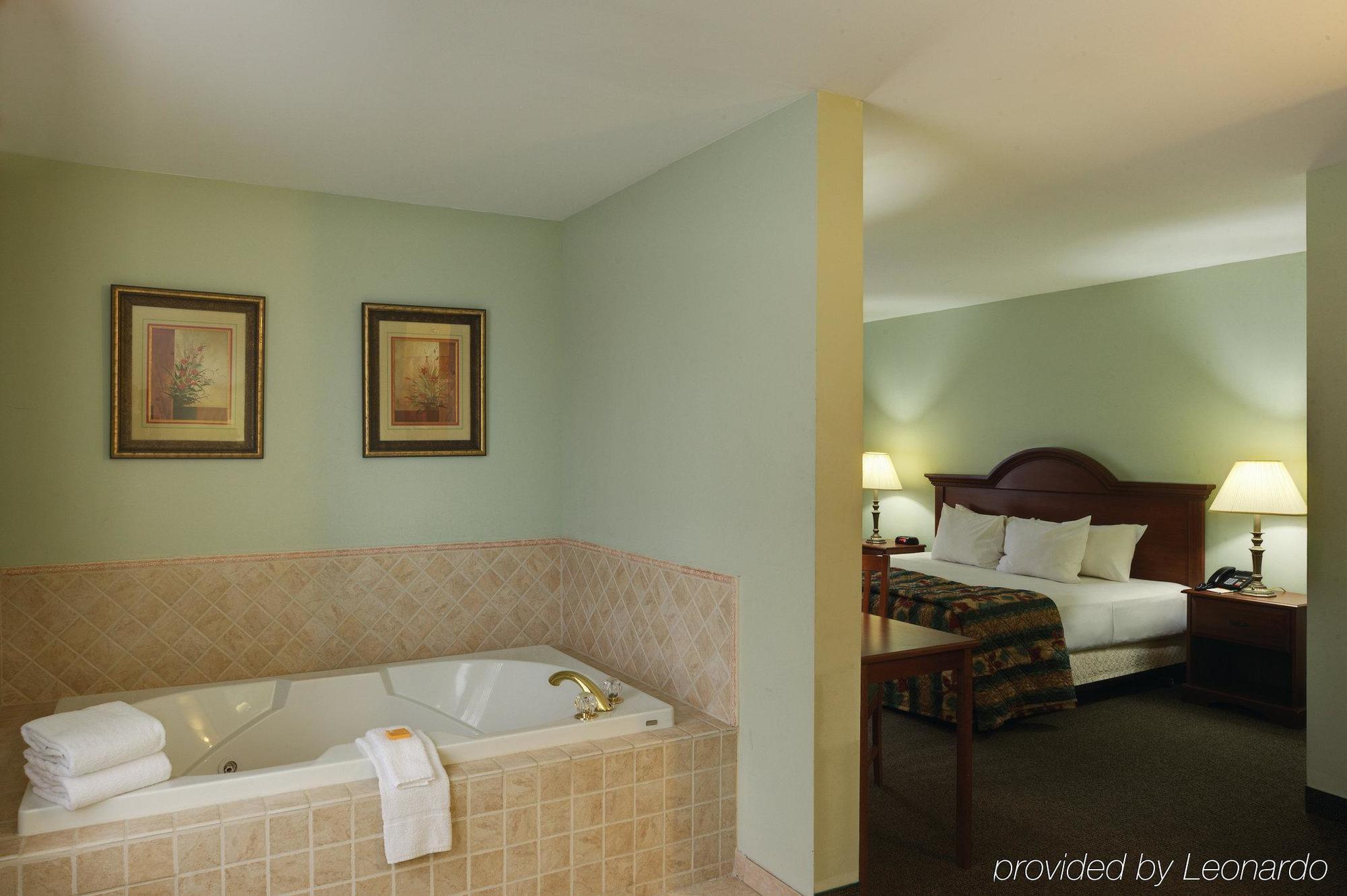 La Quinta Inn By Wyndham Radford Eksteriør bilde